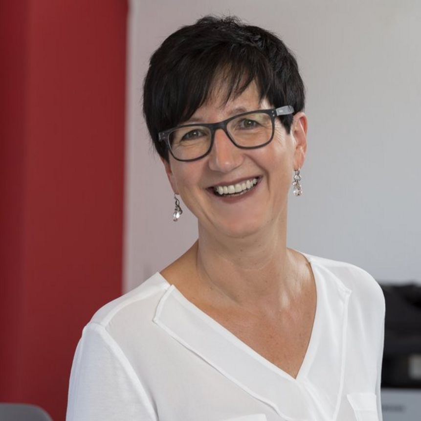 Ihre Ansprechpartnerin